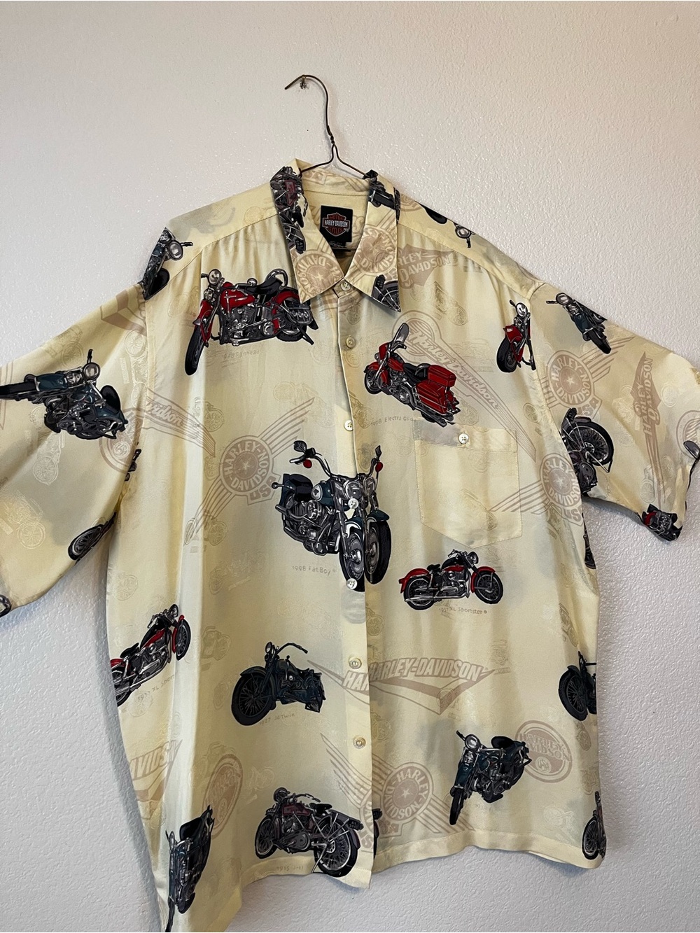 Harley-Davidson Men's Cream Motorcycle Print Button-Up Shirt